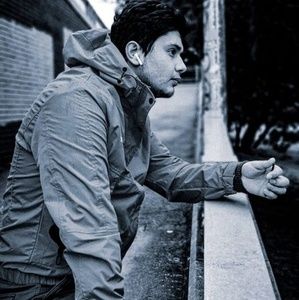 Meet your Posher, Anderson